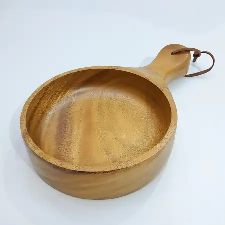 #AC1829; Acacia wood bowl w handle 18cm..