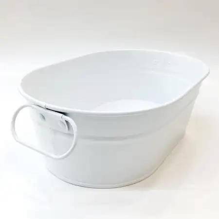 #B178-WT; Metal bucket oval 22.5cm white..