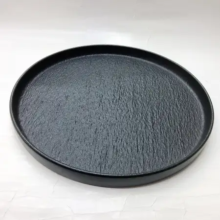 #BS5071-BK; Ceramic flat round plate 30c..