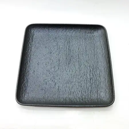 #BS5156-BK; Ceramic 17.5cm square plate..