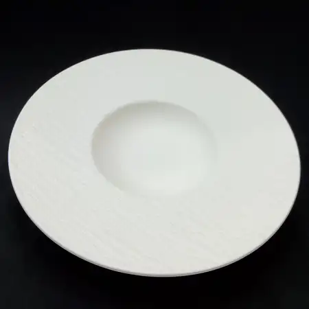 #BS8904-WT; Ceramic soup plate 28cm..