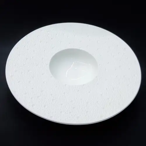 #BU6535; Ceramic round plate 9.75 inches