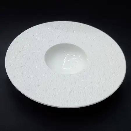 #BU6542; Ceramic round plate 11 inches..