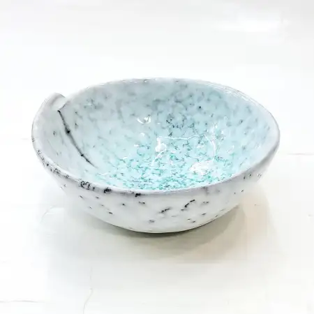 #BY-0228C; Ceramic bowl 4.25 inches..