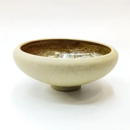 #CH-6473; Ceramic bowl 4.5 inches..