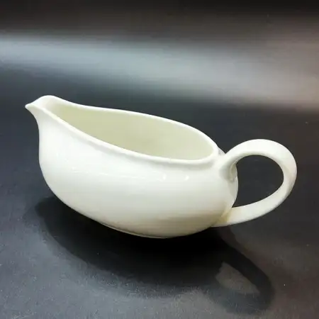 #CT8033; Ceramic creamer 200ml..