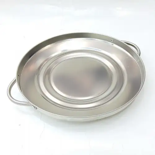 #GBL28; Metal tray with handle round 27.5cm