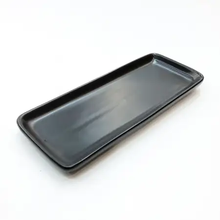 #HN2744-BK; Ceramic plate 26x10.5cm BK..