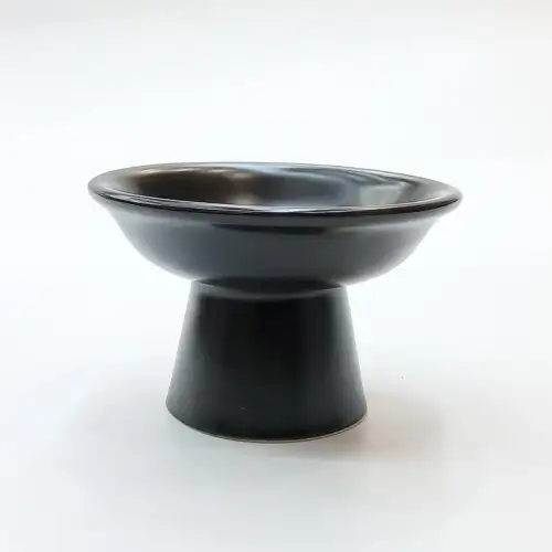 #HN7470-BK; Ceramic sauce dish 8.3cm w. stand BK  