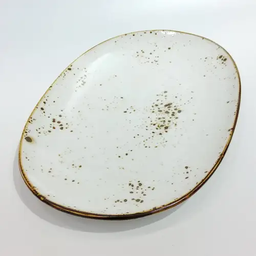 #KK1265-WT; Ceramic oval plate 29x20cm