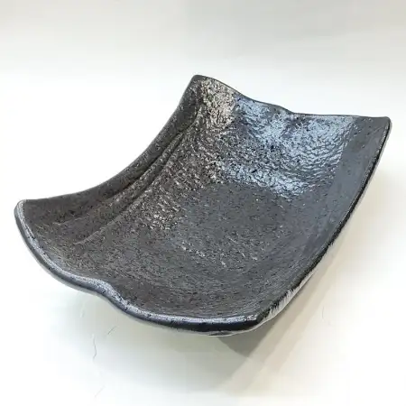 #N2-4142; Ceramic 11" boat shape bo..