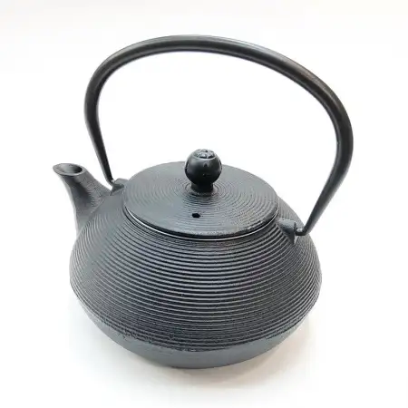 #SQ5910; Cast iron tea pot 0.9L..