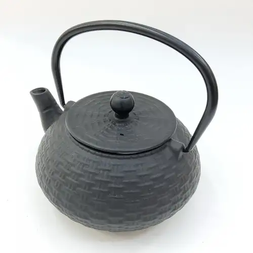 #SQ5989; Cast iron tea pot 0.8L
