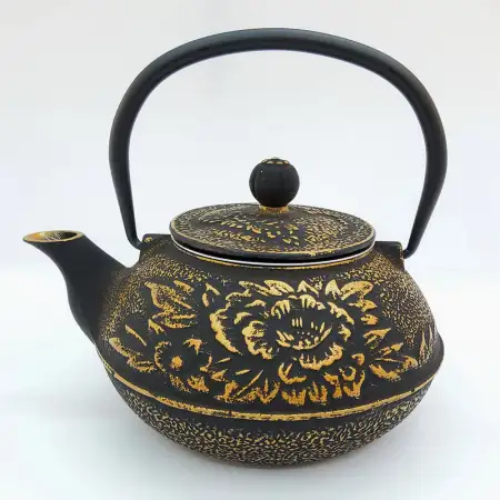 #SQ9207; Cast iron tea pot 0.9L #B+G    ..