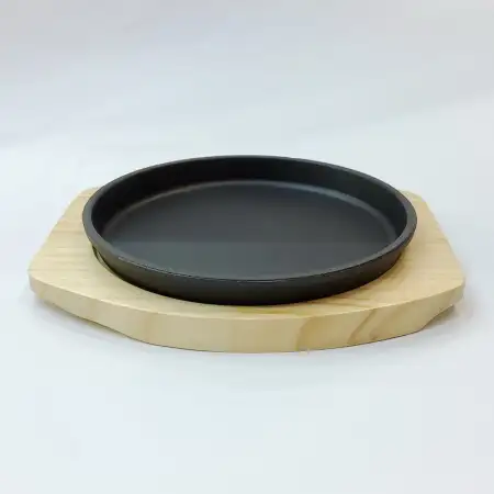 #YY2088; Cast iron pan 18cm round + wood..
