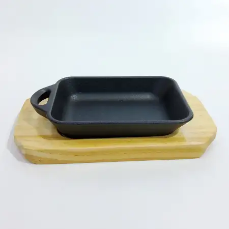 #YY8021; Cast iron pan 14.5x10cm + wood..